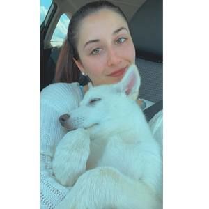 Meet your Posher, Marina